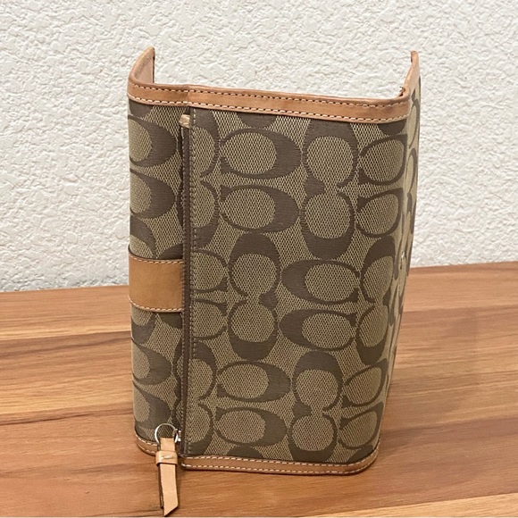 COACH Signature Jacquard Brown Canvas on Natural Leather Continental Wallet - Picture 9 of 14